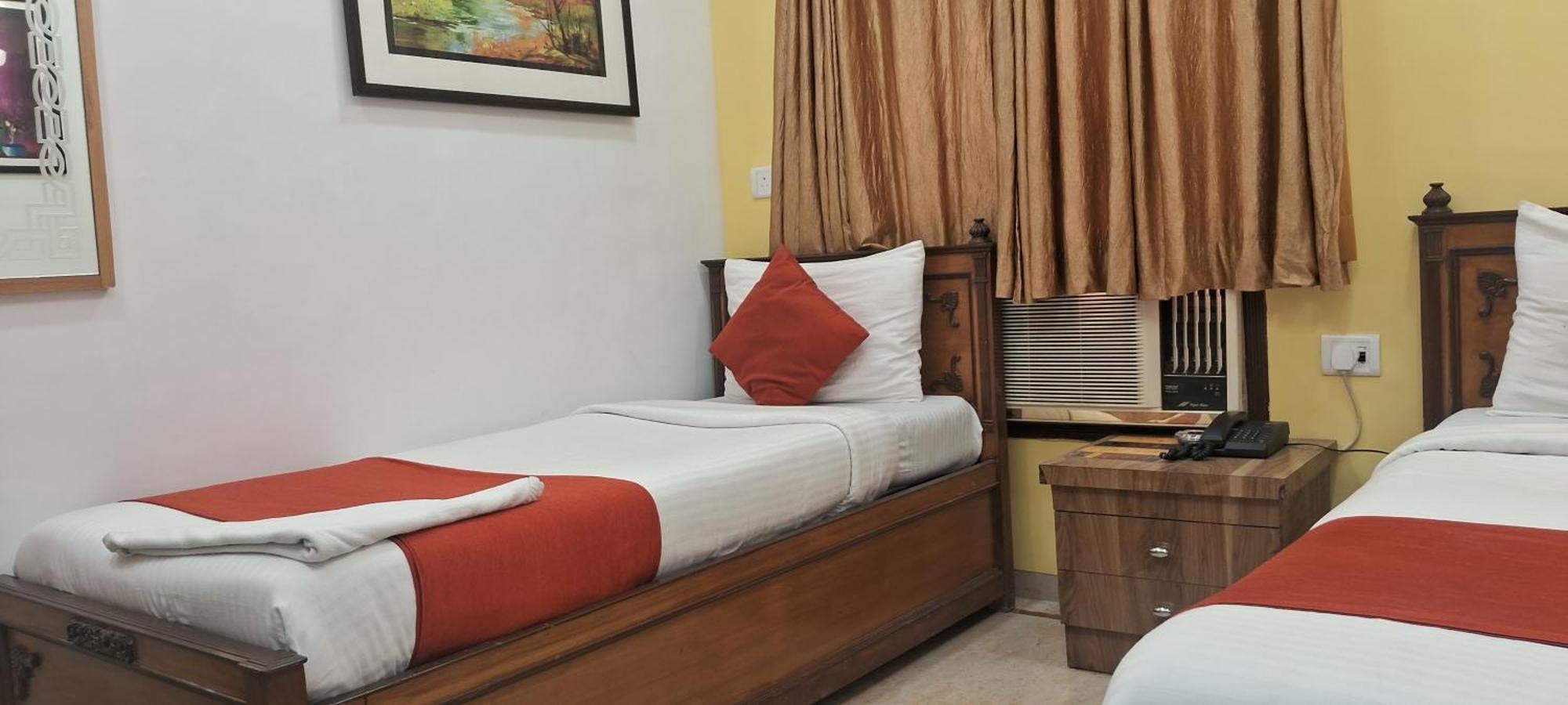 Shine Hospitality Palace — Photos 1